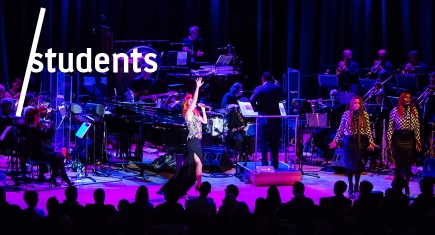 Students Be Entertained Students Be Entertained